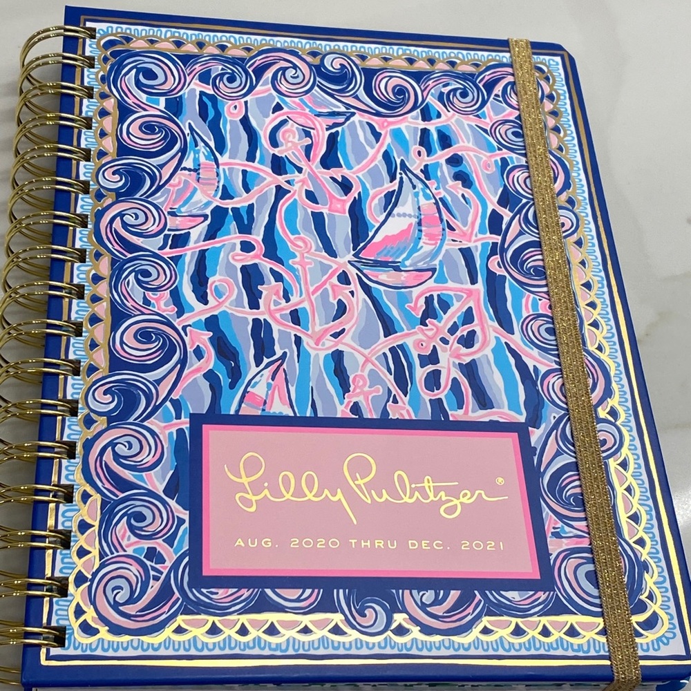 LILLY PULITZER PLANNER NEW - Picture 12 of 12